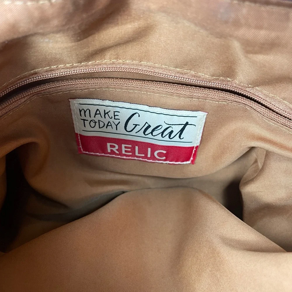 Relic red brown